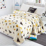 &bdquo;Four Seasons&ldquo; &scaron;ilta ir patogi antklodė antklodė, pastorinta dviguba koralų vilnos antklodė Vieno studento bendrabučio žiemos dengiamoji antklodė 150*200cm