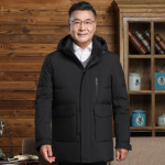 Žieminiai pūkiniai paltai vyrams Auk&scaron;tos kokybės 2024 Naujas prekės ženklas Didelio dydžio Vidutinio amžiaus vyrų pūkinė striukė Su gobtuvu Stora &Scaron;ilta Parka Plunksna 5XL pilka spalva