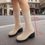 Vyri&scaron;ki ir moteri&scaron;ki zom&scaron;iniai klumpiniai batai, odiniai muliai, kam&scaron;tiniai padai ir karvės odos Birkenstock batai 35