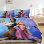 3 vnt. &bdquo;Tangled&ldquo; Rapunzel ir Flynn Rider spausdintas pledų rinkinys - Apima 1 pledo užvalkalą ir 2 užvalkalus pagalvėms, skalbiamas ma&scaron;inoje - Tinka visais metų laikais.S09 135x200cm