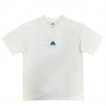Nike ACG Siuvinėtas raidžių spaudinys Laisvalaikio tiesaus kirpimo trumpomis rankovėmis mar&scaron;kinėliai Vyri&scaron;ki vir&scaron;utiniai drabužiai Summit-White DQ1816-122 2XL