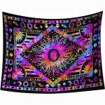 &bdquo;Bless International&ldquo; rankų darbo indi&scaron;ko hipio bohemi&scaron;kas psichodelinis dangaus saulės ir mėnulio motyvais dekoruotas sienos gobelenas patalynei (Violetinė Įvairiaspalvė) Poster