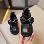 Nauji mergaičių batai Žieminiai &scaron;ilti vaiki&scaron;ki batai Universalūs mieli mergaičių aulinukai Mados princesės aulinukai Saldūs kasdieniai aulinukai 21insole13cm juoda