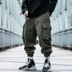 Harajuku Black Cargo Pants Vyri&scaron;kos kelių ki&scaron;enių laisvalaikio kelnės Bėgiojimas Sportinės kelnės Gatvės apranga Vyri&scaron;kos hiphopo laisvos kelnės 2XL