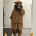 Moterys Vyrai suaugusiems Capybara Cosplay Kostiumai Chalatai Kigurumi Onesie naktiniai mar&scaron;kiniai Helovino animacinis filmas pižamos Kalėdos XL ruda