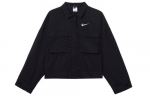 Nike trumpinti paltai moteri&scaron;ki juodi DM6244-010 L juoda