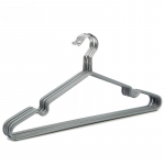 Metalinės pakabos, neslystančios metalinės drabužių džiovinimo kabyklos su plastikine danga, skirtos suaugusiems kabinti ir džiovinti drabužius, 10 vnt. 10-Pack
