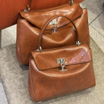 Didelės talpos karvės odos Rodeo užraktas Retro aliejumi va&scaron;kuota karvės oda Atsitiktinė vieno peties kryžminė krep&scaron;ys 22.8x8.3x9.9cm ruda