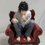 26CM Anime Death Note L Watari Diorama 1/6 Figūrėlė Sėdinti Sofos Aksesuarai Modelis Žaislas Lėlė Scenos Dekoracija Veiksmo Figūrėlė With box balta