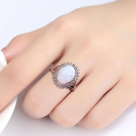 BELLA BOX klasikinis žiedas žavingoms moterims su 10*15 mm opaliniais brangakmeniais, moteri&scaron;ka puiki papuo&scaron;alo dovana 6