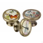 3 eleganti&scaron;kų durų rankenų rinkinys. Cinko lydinio rankenėlės ornamentas
