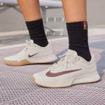 Nike Wmns Vapor Pro 3 Kietos dangos teniso 'Pale Ivory Vachetta Tan Tatto 40