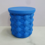 WTEMPO Silikoninis mažas ledo kibiras namų ledo gaminimo aparatas lauke ne&scaron;iojamas ledo kibiras ledo formų &scaron;aldomas silikoninis kibiras su dangteliu 10.5*10.5cm mėlyna