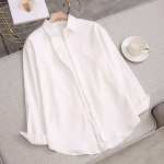 Madinga ir pra&scaron;matni balta palaidinė, laisvi ir patogūs korėjieti&scaron;ko stiliaus grynų spalvų mar&scaron;kinėliai moterims, tinkantys pavasariui ir rudeniui. S balta