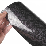 Juodi medžio pluo&scaron;to vinilo apvyniojimo lak&scaron;tai, skirti motociklų automobilių interjerui formuoti lipdukus, plėvelę &bdquo;pasidaryk pats&ldquo; lipnūs lipdukai PVC lipdukai 20x152cm