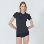 Debbie Wear Neutralus Apvalaus Kaklo Trumpomis Rankovėmis Mar&scaron;kinėliai DEVI-T0017 Black: S(44-55)