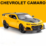 Diecast 1:24 Chevrolet Camaro Lydinio Sportinio Automobilio Modelis Garsas ir &Scaron;viesa Atgal Traukiamas Metalinis Transporto Priemonės Modelis Žaislai Vaikams Berniukų Dovanos geltona