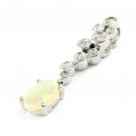 Les Tr&eacute;sors De Lily [F6063] - Pendentif Argent 'D&eacute;esse Opale' Blanc argent&eacute; (rhodi&eacute;) - 27x6 mm