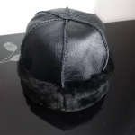 Rankų darbo kailio vientisa avikailio skrybėlė &scaron;eimininkas turėjo žiemos &scaron;alčiui ir vėjui atsparias plius aksomines &scaron;iltas ausines one size