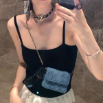 Madingas mažas kvadratinis krep&scaron;ys Moteri&scaron;ki Krep&scaron;iai su kryžiumi Naujas kauboji&scaron;ko dizaino tendencijos rombinis tinklinis krep&scaron;ys, ne&scaron;iojamasis krep&scaron;ys per petį