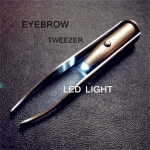 Women Pro Makeup LED &scaron;viesos blakstienų pincetai