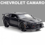 Diecast 1:24 Chevrolet Camaro Lydinio Sportinio Automobilio Modelis Garsas ir &Scaron;viesa Atgal Traukiamas Metalinis Transporto Priemonės Modelis Žaislai Vaikams Berniukų Dovanos juoda