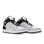 Air Jordan 1 Mid SE GS DIY Juodi Balti Retro Sportbačiai DC4099-100 EU 36.5 balta