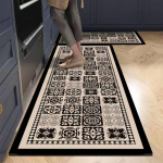 Nordic Kitchen Diatom Mud Neper&scaron;lampamas ir alyvai atsparus vonios kilimėlis &ndash; sugeriantis, nuvalomas, plaunamas, neslidus. 50&times;150 cm
