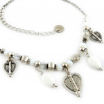 Les Tr&eacute;sors De Lily [D8792] - Collier Cr&eacute;ateur 'Antik' Blanc Argent&eacute; balta
