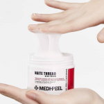 MEDI-PEEL Premium Naite siūlų kaklo kremas