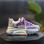 Kvėpuojantis tinklinis tėtis Batai Moteri&scaron;ki Vasaros Nauji Universalūs Sportiniai Laisvalaikis Cortez 35 violetinė