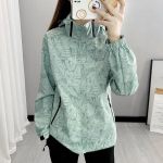 Moteri&scaron;kos striukės rudens žiemai didelio dydžio laisvalaikio nepralaidus vandeniui plonas lengvas paltas su gobtuvu ir užtrauktuku