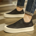 Madingi Klasikiniai Balti Vyri&scaron;ki Laisvalaikio Batai slip on Komforti&scaron;ki Odiniai Batai Riedlentės Batai Vyri&scaron;ki Sportbačiai plok&scaron;čiapadžiai Homme vyri&scaron;ki mokasinai 44 juoda