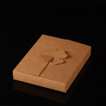 Dobilo formos kraftpopierinės dovanų dėžutės: Sėkmės ir kūrybi&scaron;kumo simbolis 16*12.5*2.5cm 20pcs