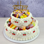 2025 m. Europos stiliaus dviejų auk&scaron;tų vaisinio pyrago modelis eksponavimui