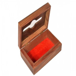 Medinė audinių dėžutė, raižyta, eleganti&scaron;ka, ruda dėžutė