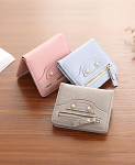 Boutique užtrauktuku piniginė Boutique Zipper Half Wallet [Sky]