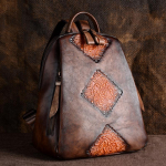 Natūralios odos kuprinė su reljefiniais vintažiniais krep&scaron;iais moterims 30cm*12cm*32.5cm kava