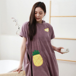 Ne&scaron;iojami vonios rank&scaron;luosčiai, itin ploni pluo&scaron;tai, mink&scaron;ti, stori, moteri&scaron;ki chalatai, vandenį sugeriantys, dėvimi vie&scaron;bučio vonios kambario aksesuarai 80*160cm