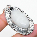 Natural Rainbow Moonstone, Spinel 925 Sterling Silver Gift Pendant 2.36 u2d82