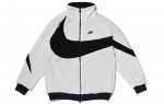 Nike Big Swoosh dvipusis pliu&scaron;inis striukė Azijos dydžiai Baltas Juodas BQ6546-114 M