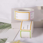 250 vnt./rulonas Lipnios &scaron;aldiklio &scaron;aldytuvo maisto laikymo popierinės etiketės Baltos datos lipdukai Namų laikymo etiketėms