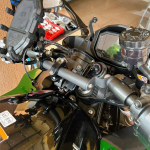 waase Kawasaki Ninja 1000 1000SX Z1000SX 2011 2012 2013 2014-2023 Mobiliojo telefono GPS plok&scaron;telės laikiklis Stovas Laikiklis Telefono atrama gray