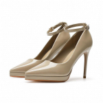 1088-10 Lakinės odos 10 cm auk&scaron;takulniai smailianosiai stiletto platforminiai batai su sagtimi 37 kūno spalva