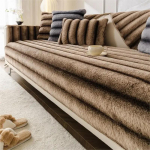 Storas &scaron;iltas Super Mink&scaron;tas pliu&scaron;inis neslystantis sofos rank&scaron;luostis Modernus Prabangus Triu&scaron;io pliu&scaron;inis Sekcijinis L formos sofos užvalkalas Universalūs sofos užvalkalai 70x150cm 1pc ruda