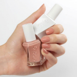 Vernis &agrave; ongle - Essie - Gel Couture - Couleur Cr&egrave;me - Mod&egrave;le Sew Me - Longue tenue
