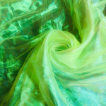 Spalvingas siuvimo tinklelio audinys Fluorescentiniai siūlai Organza stiklo verpalai Lazerinis tiulio audinys &Scaron;ilko &scaron;ifonas
