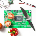 Planche &agrave; d&eacute;couper Carte m&egrave;re imitation circuit imprim&eacute;