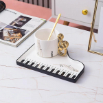 Nordic Creative Piano Black and White Key keramikinis kavos puodelis su &scaron;auk&scaron;tu Puodelis I&scaron;skirtinis kapučino kavos popietės arbatos vandens puodelis 200ml