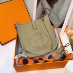 Pirmas sluoksnis karvės odos Evelyn krep&scaron;ys Natūralios odos moteri&scaron;kas krep&scaron;ys Lyčio ra&scaron;to kibirinis krep&scaron;ys Mini kasdienis rankinis krep&scaron;ys per petį / crossbody 18x5x19cm pilka